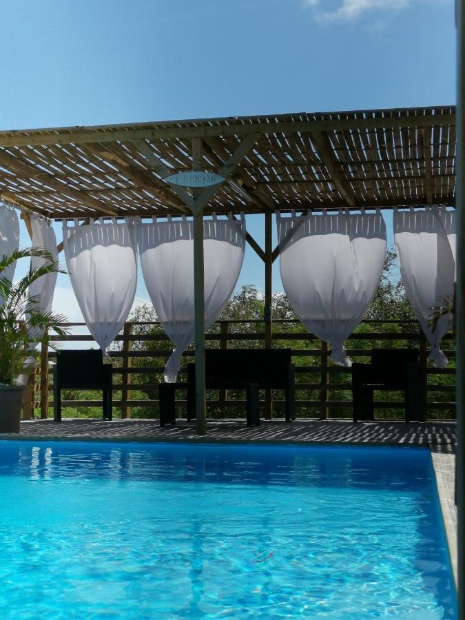 La Villa Soleil :) サンタンヌ エクステリア 写真